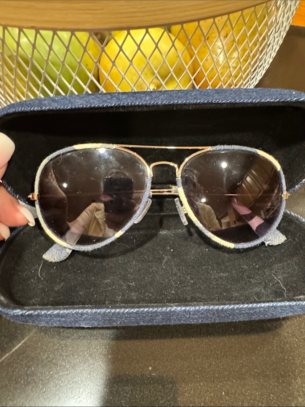 Aviator Sunglasses with Denim-Trim greenish Lenses with camouflage coating.GUC
